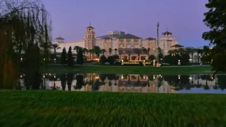 Luxury Convention Hotels USA: Elite Venue & Risk Guide